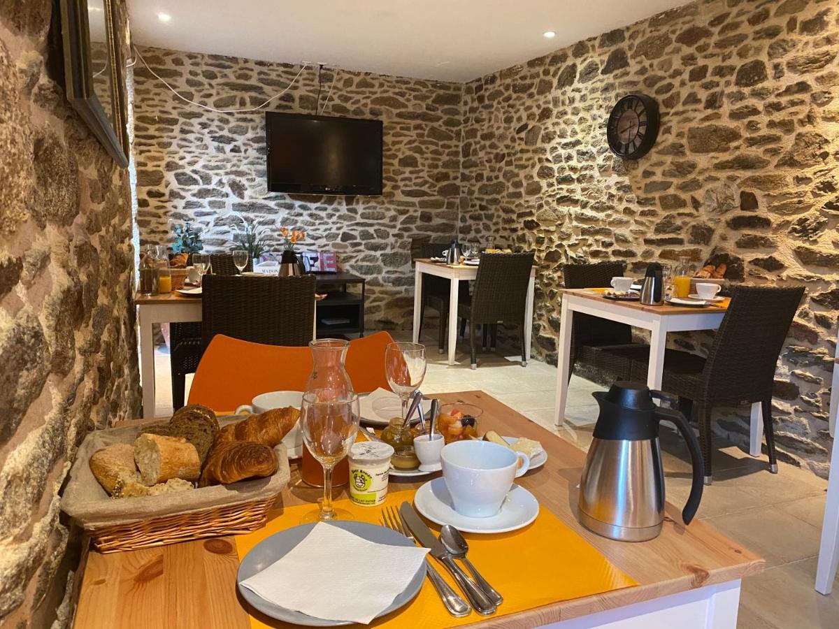 Maison D'Hotes & Gites Domaine De La Garaye 디난 외부 사진