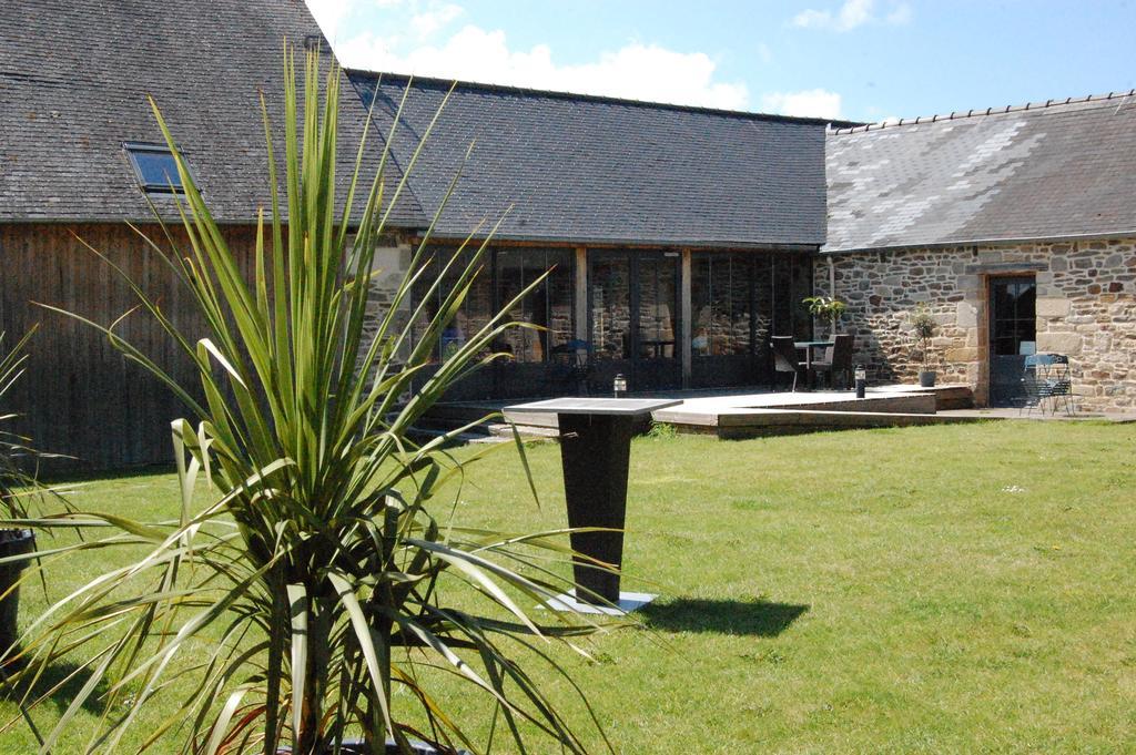 Maison D'Hotes & Gites Domaine De La Garaye 디난 외부 사진